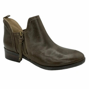 Lucca Lane Sayge Bootie  Sz: 5M